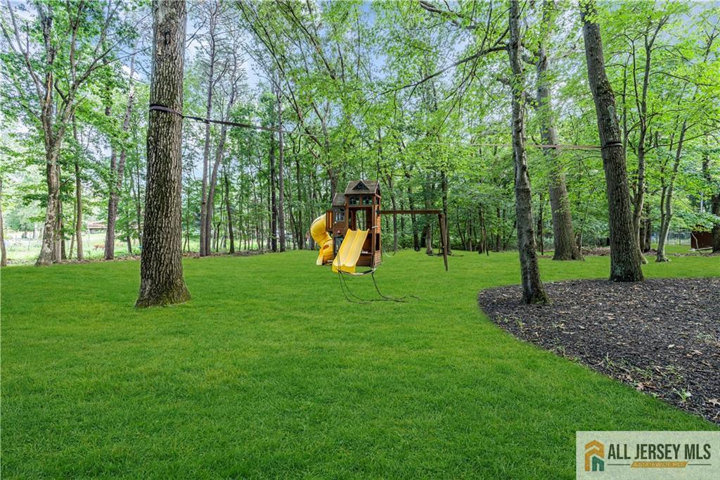 83 Hawkins Road Old Bridge, NJ 07726 - Photo 42 of 56 Gallery Image 42