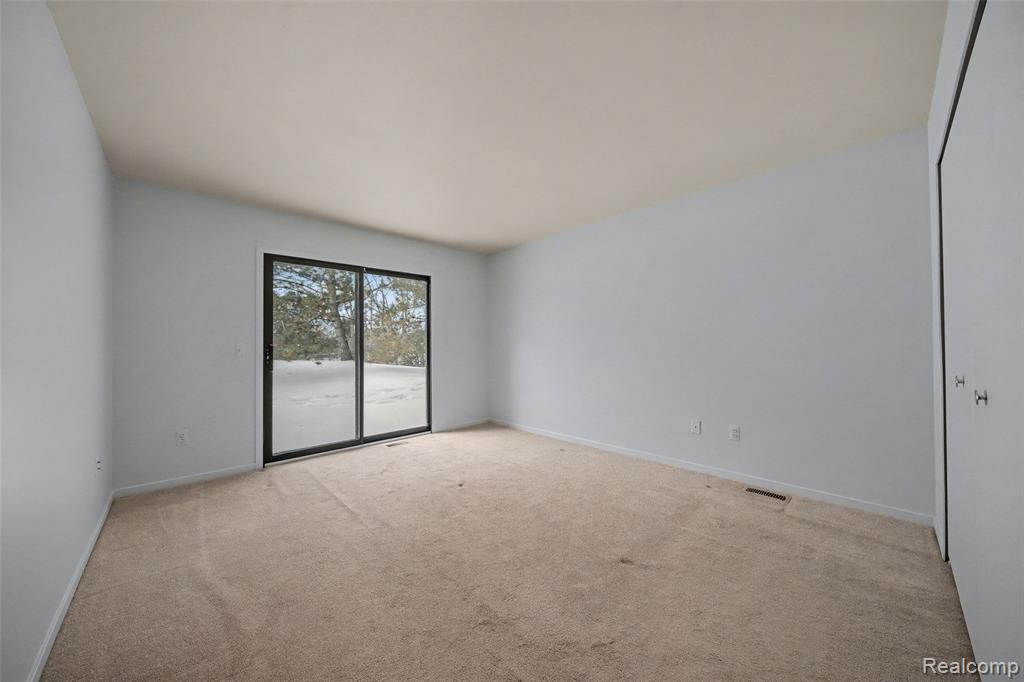 705 Preston Court Rochester Hills, MI 48307 - Photo 16 of 31 Gallery Image 16