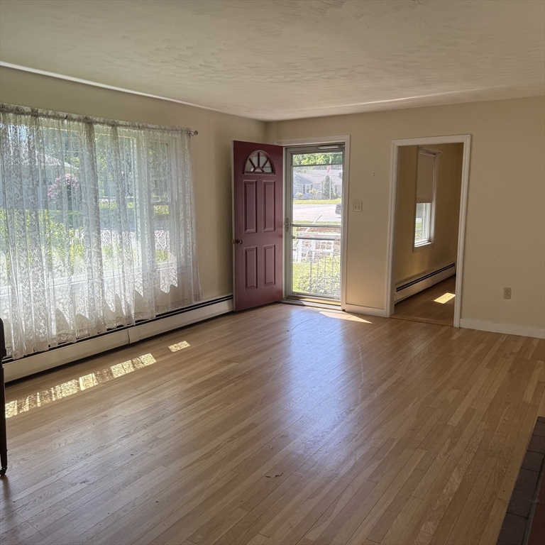 50 Edgewood Road Shrewsbury, MA 01545 - Photo 6 of 33