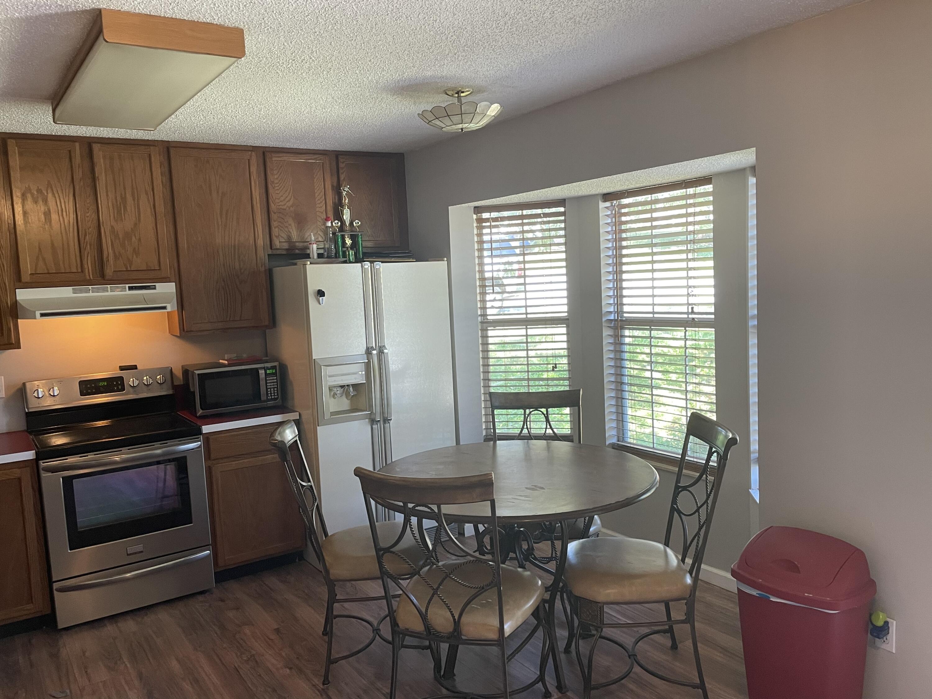 2050 Highland Road Maryville, TN 37801 - Photo 6 of 12 6BC0C672-7AED-48EF-8EC3-5A2FF1B2FF4E