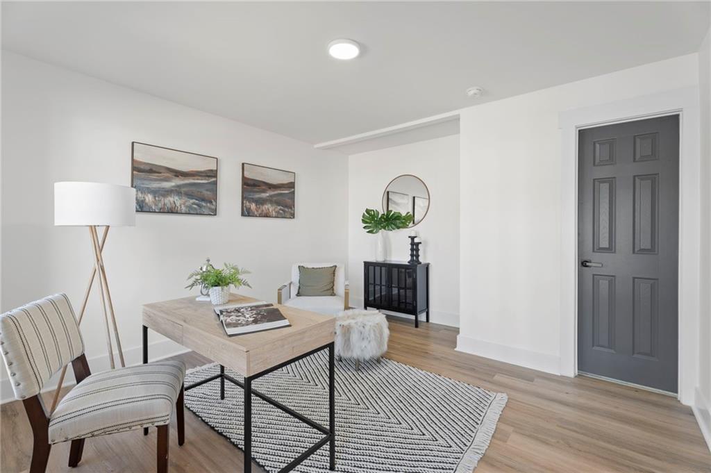 2462 Wrangler Drive Atlanta, GA 30331 - Photo 9 of 73