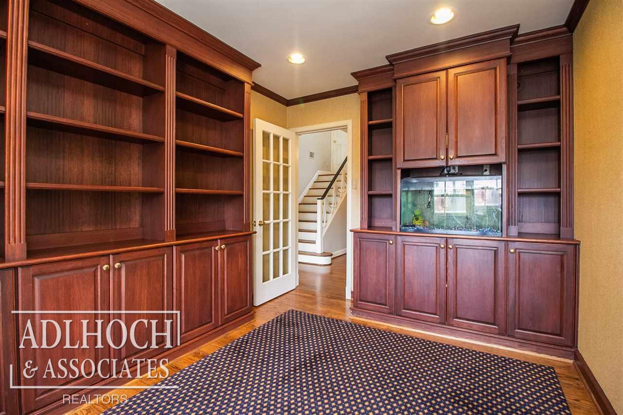 294 Touraine Road Grosse Pointe Farms, MI 48236 - Photo 19 of 52