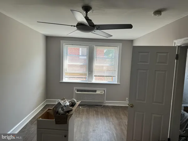 $1,050 | 6024-28 Larchwood Avenue, Philadelphia, PA 19143