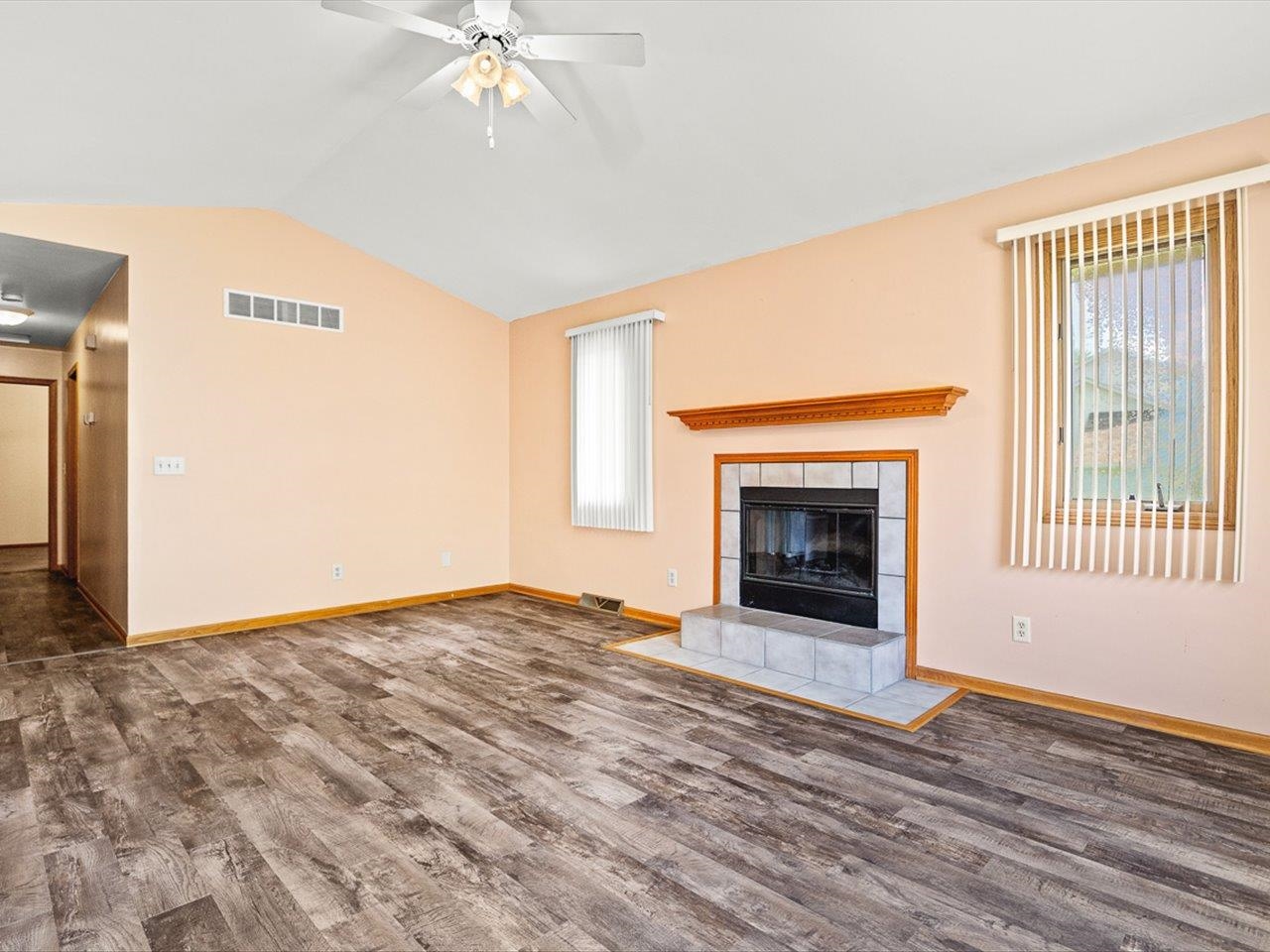 117 Pembroke Road Southwest Poplar Grove, IL 61065 - Photo 23 of 37