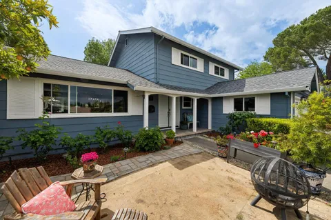 $1,399,000 | 385 San Carlos Way, Novato, CA 94945