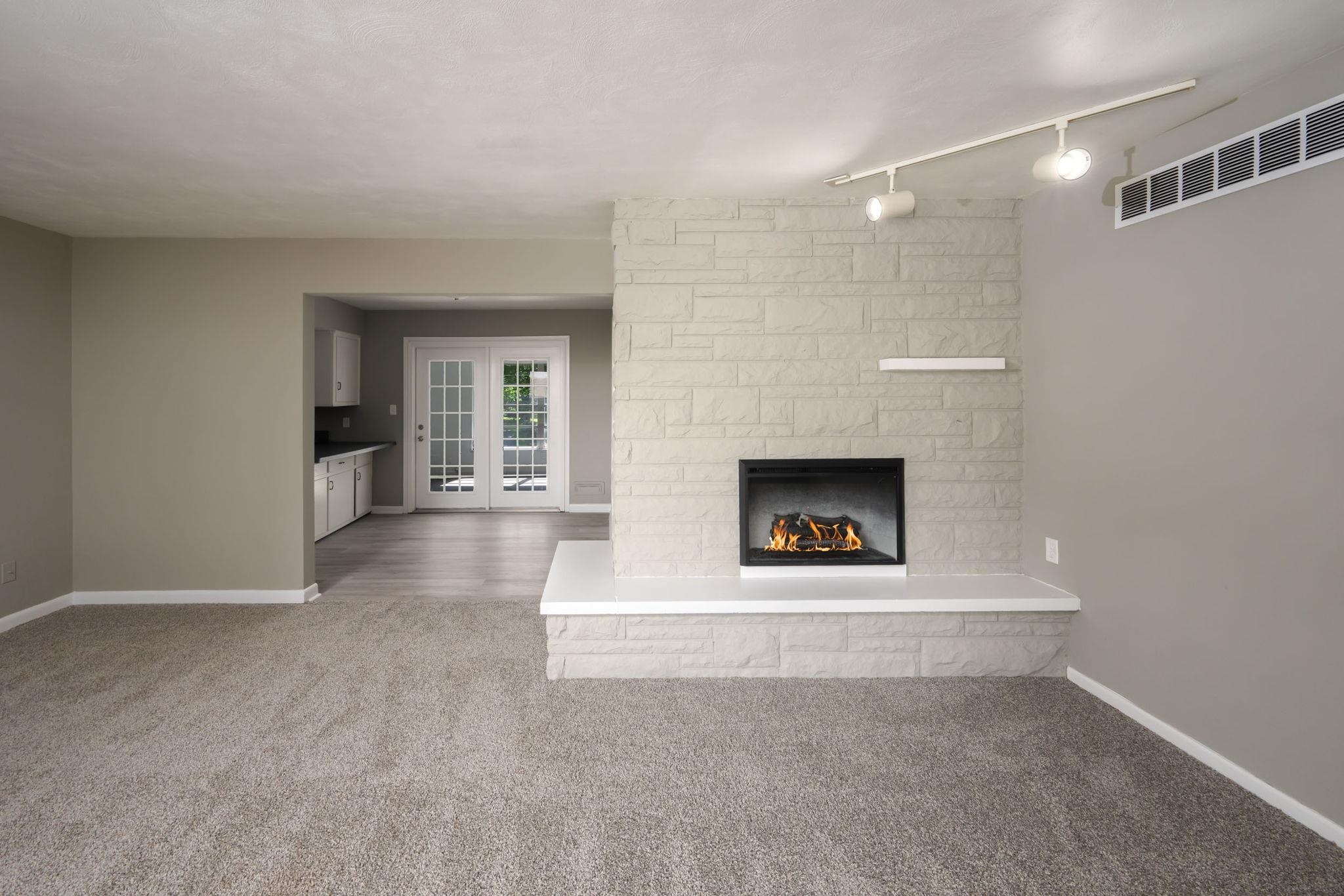 9637 Manor Woods Road Fort Wayne, IN 46804 - Photo 4 of 41