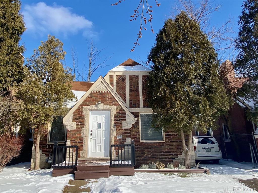 5590 Balfour Road Detroit, MI 48224 - Photo 1 of 32