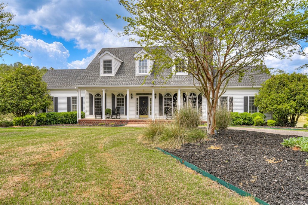 608 Old Stage Road Edgefield, SC 29824 - Photo 2 of 74