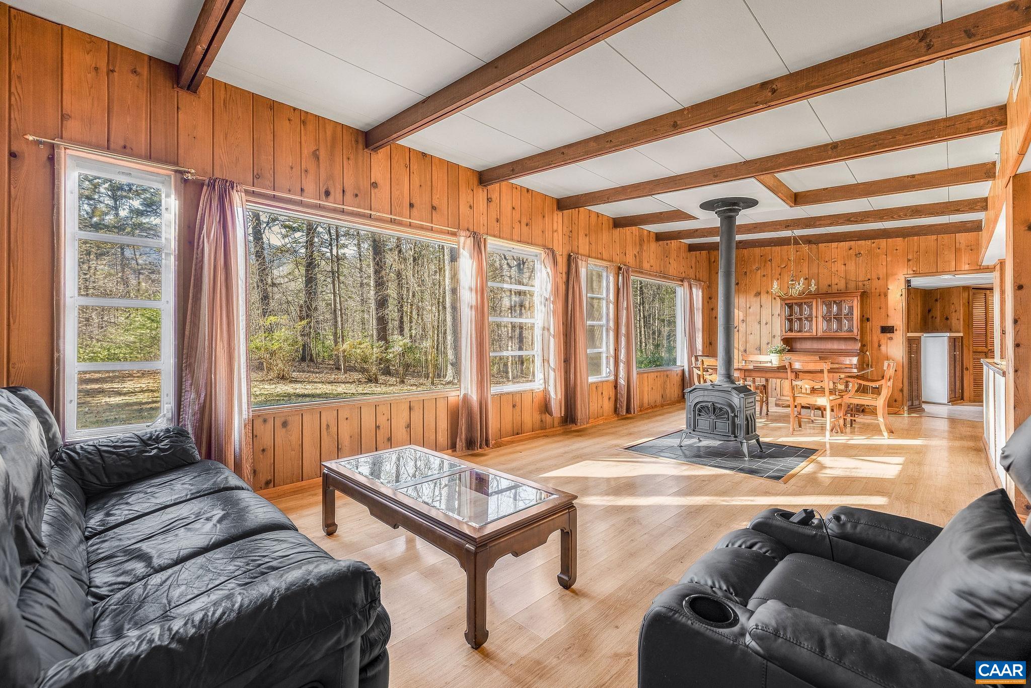 Nice bright open living