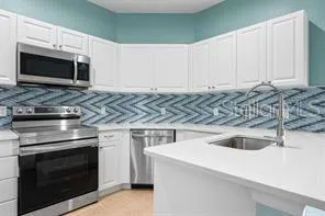 $2,200 | 4620 1st Avenue East, Unit 4620, Palmetto, FL 34221