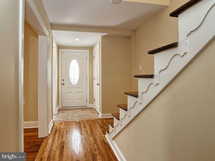 604 4th Street Riverside, NJ 08075 - Photo 3 of 25