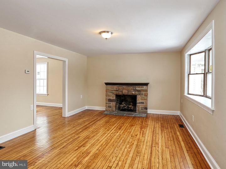 604 4th Street Riverside, NJ 08075 - Photo 4 of 25