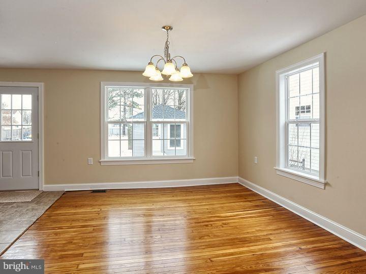 604 4th Street Riverside, NJ 08075 - Photo 6 of 25