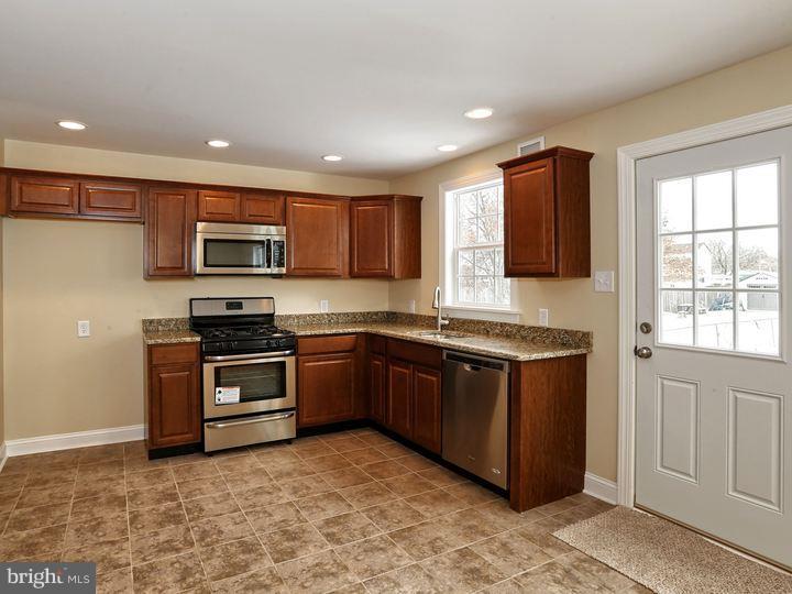604 4th Street Riverside, NJ 08075 - Photo 9 of 25