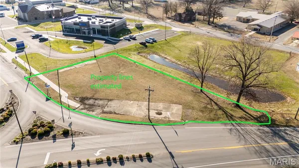 $79,000 | 424 North Washington Street, East Prairie, MO 63845