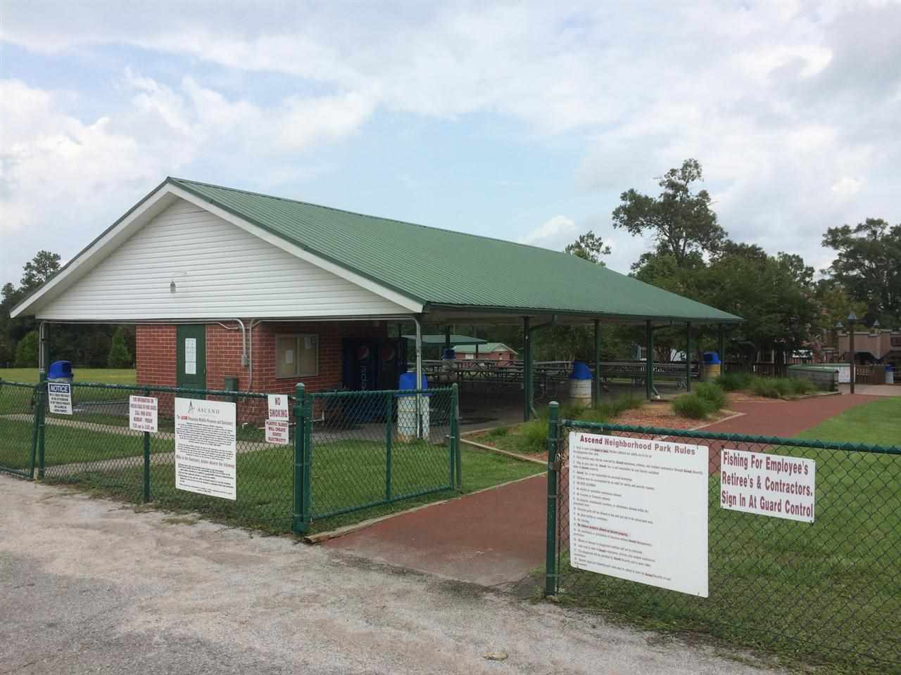 1141 Conference Road Cantonment, FL 32533 - Photo 28 of 33 Gallery Image 28