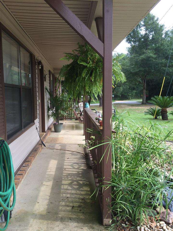 1141 Conference Road Cantonment, FL 32533 - Photo 32 of 33 Gallery Image 32