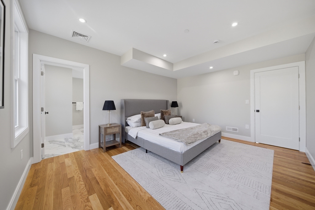 174 Walnut Street, Unit 2 Somerville, MA 02145 - Photo 20 of 32