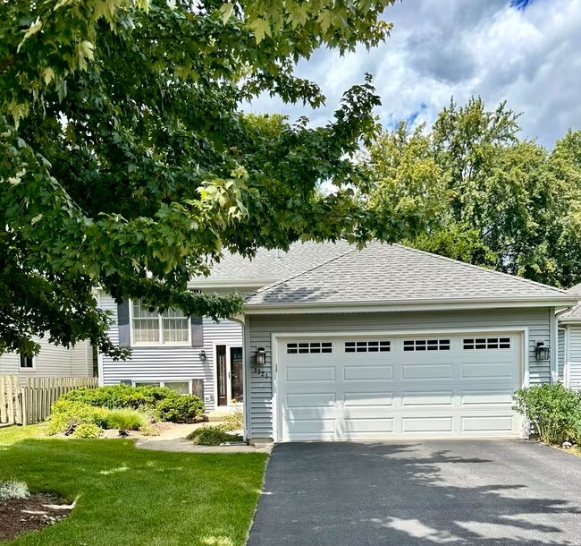 1121 Needham Road Naperville, IL 60563 - Photo 2 of 14