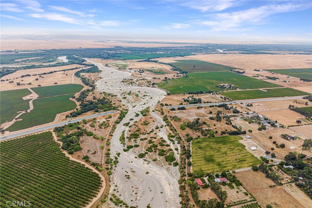 24154 Maria Avenue Corning, CA 96021 - Photo 18 of 40 a view of a city with an ocean view