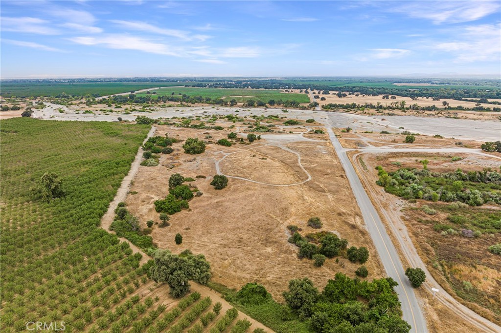 24154 Maria Avenue Corning, CA 96021 - Photo 28 of 40 a view of a city