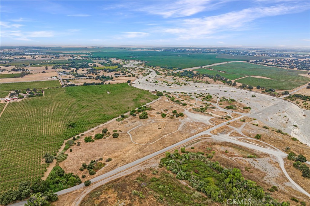 24154 Maria Avenue Corning, CA 96021 - Photo 30 of 40 a view of a city with a lake
