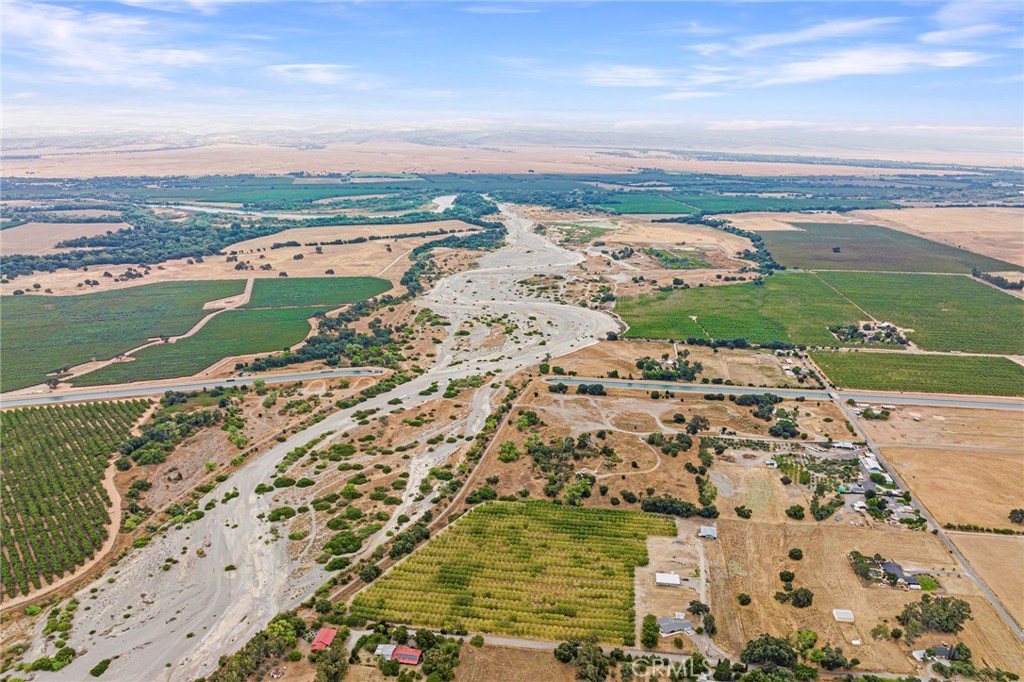 24154 Maria Avenue Corning, CA 96021 - Photo 6 of 40 a view of a city with an ocean view