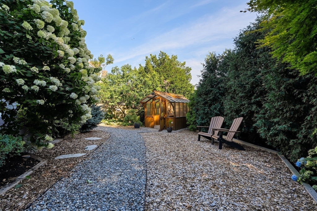 93 Albatross Road Quincy, MA 02169 - Photo 31 of 41 Gallery Image 31