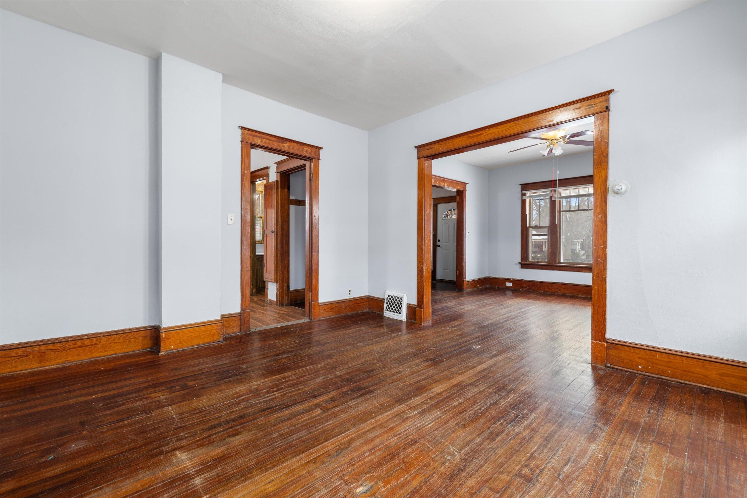6806 Sheridan Road Kenosha, WI 53143 - Photo 11 of 36 Dining Area off Kitchen