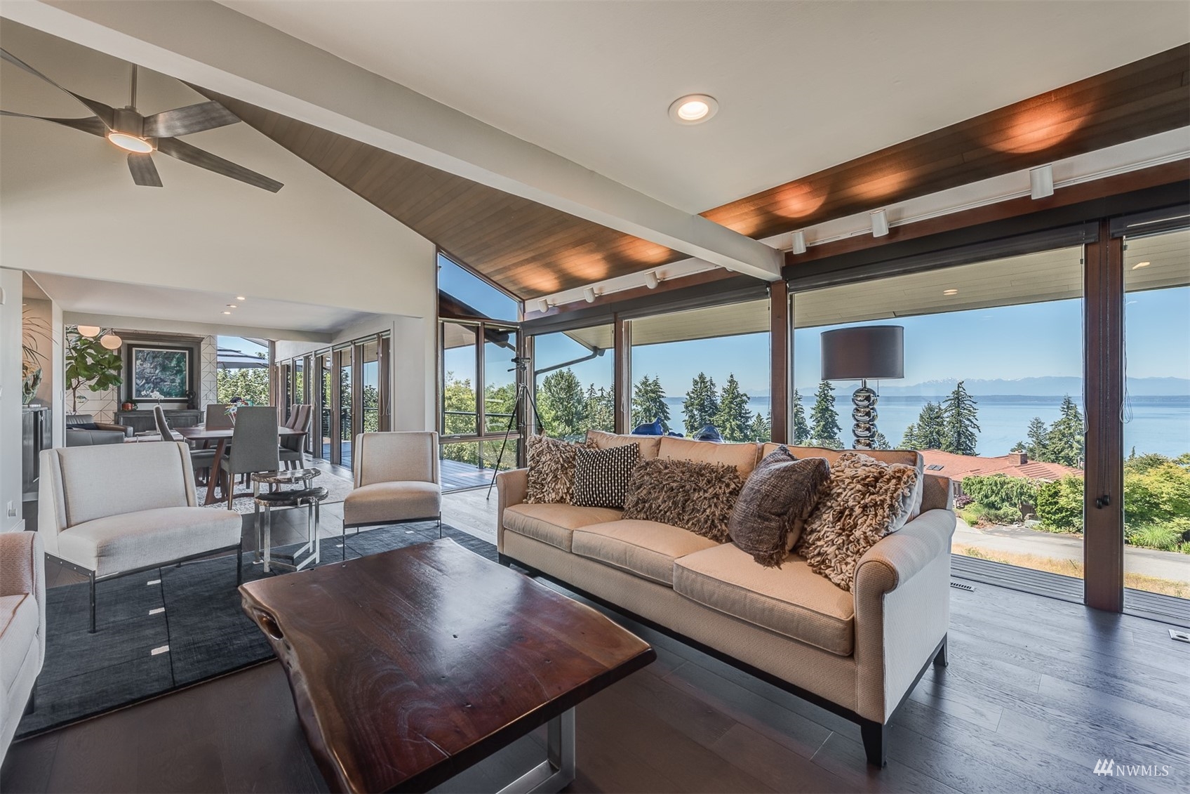 7018 150th Place Southwest Edmonds, WA 98026 - Photo 17 of 40
