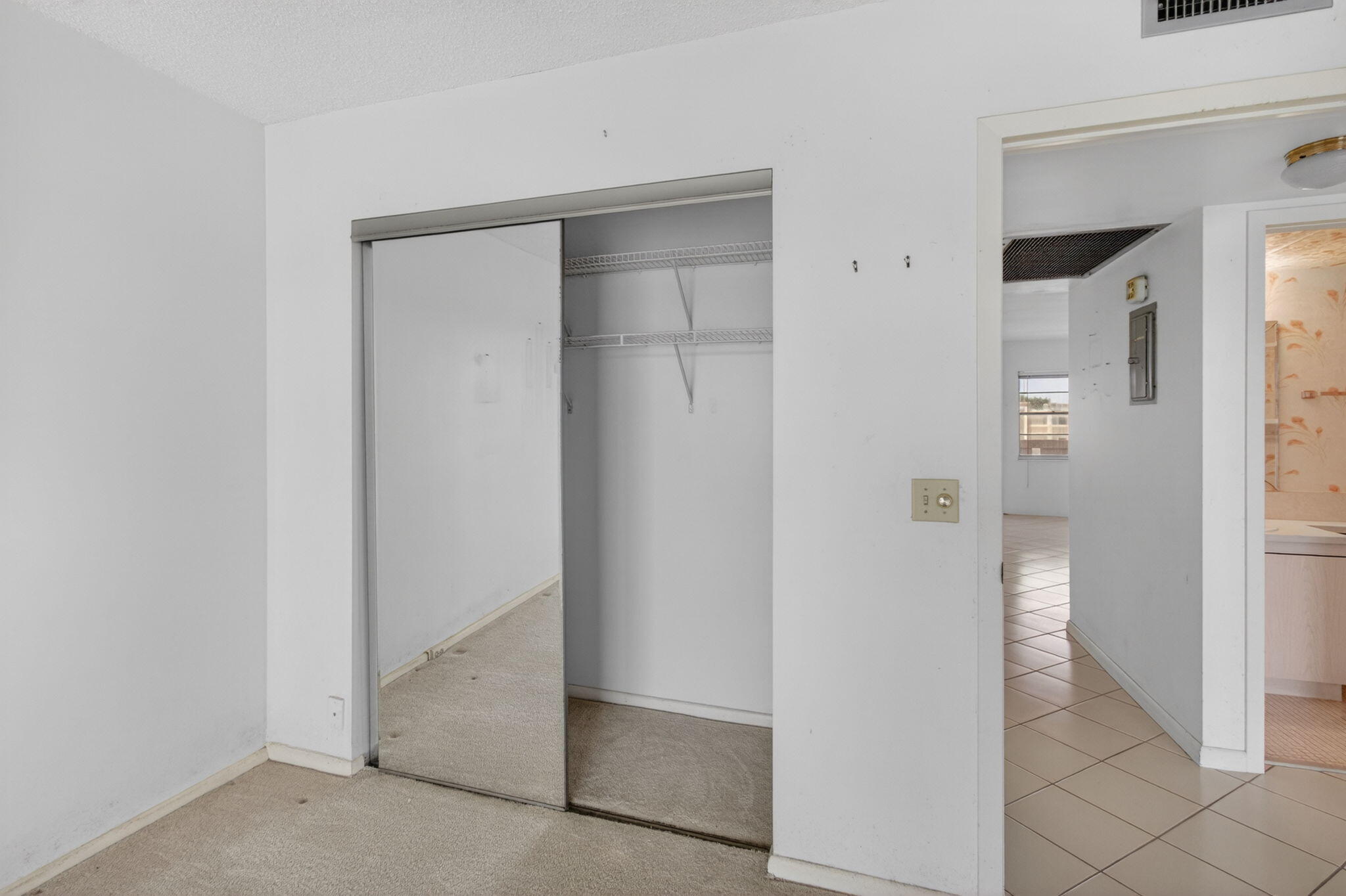 4059 Guildford East Boca Raton, FL 33434 - Photo 40 of 101 46-web-or-mls-DSC_8205
