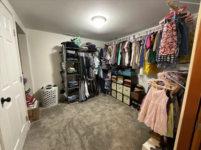 $624,900 | 33521 North Charby Lane, Deer Park, WA 99006