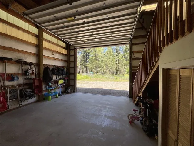 $624,900 | 33521 North Charby Lane, Deer Park, WA 99006