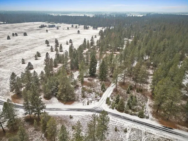 $624,900 | 33521 North Charby Lane, Deer Park, WA 99006