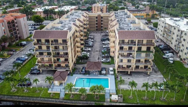 $1,900 | Flagami, Miami, FL 33126