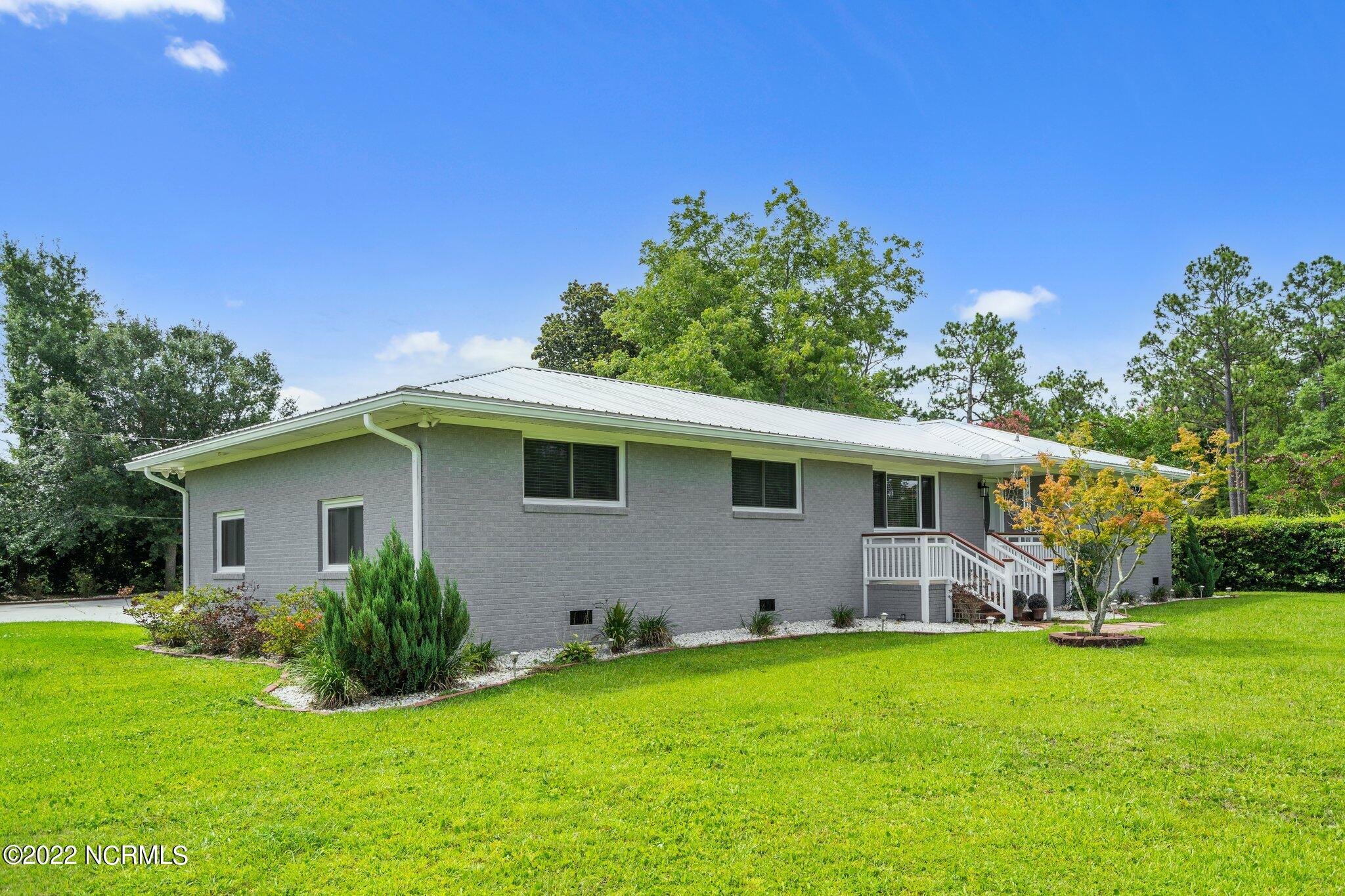 1901 Fordham Road Wilmington, NC 28403 - Photo 4 of 67 8-web-or-mls-DSC08192