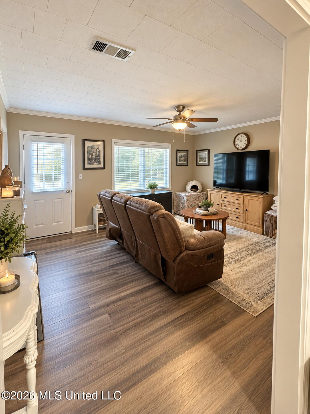 15420 Old River Road Vancleave, MS 39565 - Photo 5 of 18 Living room