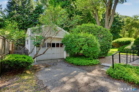 $949,000 | 98 Sasco Hill Terrace, Fairfield, CT 06824