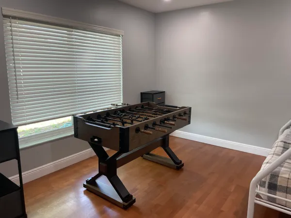 $4,499 | 2620 Northeast 19th Street, Pompano Beach, FL 33062