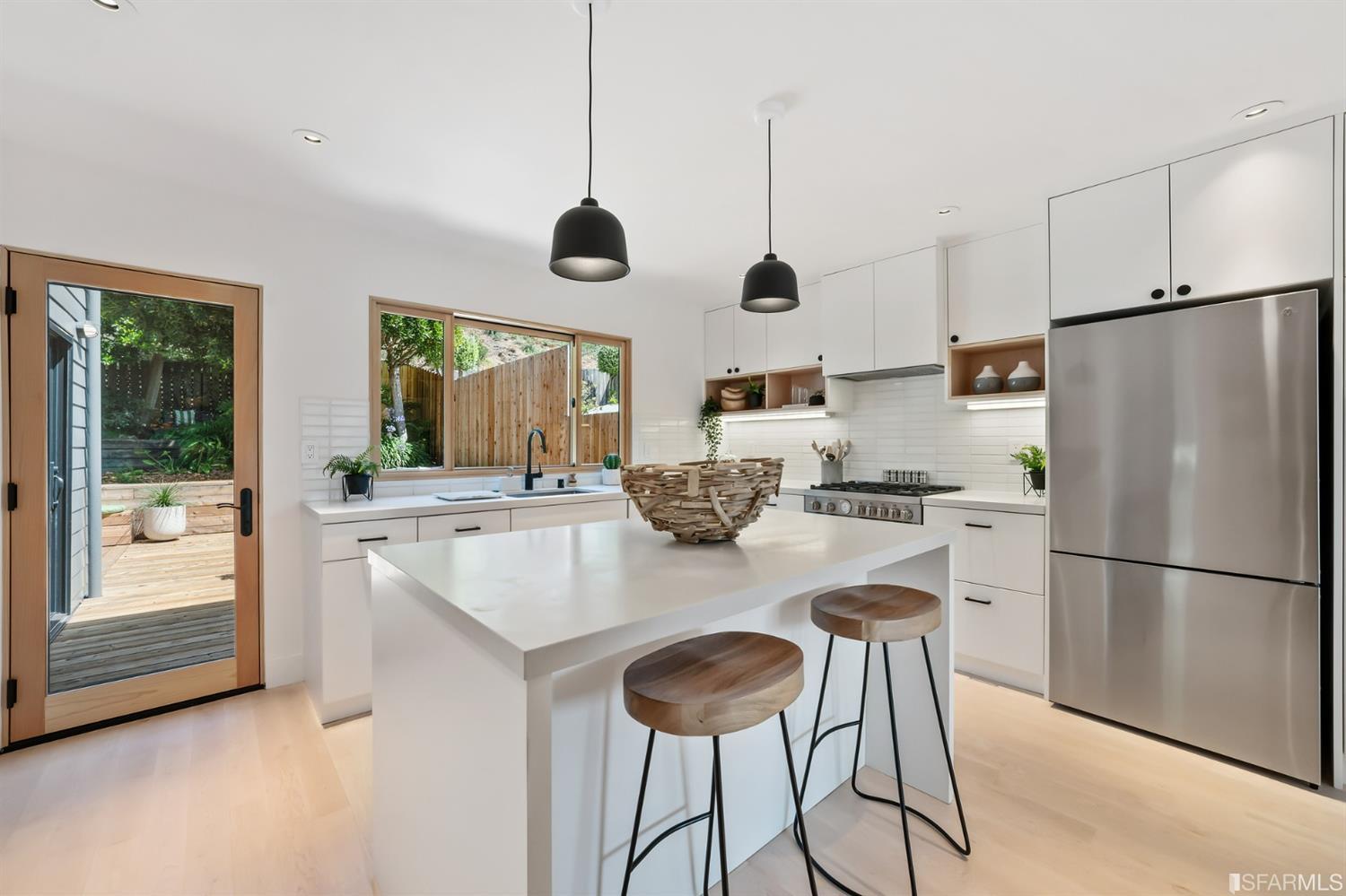 201 Berkeley Way San Francisco, CA 94131 - Photo 34 of 89