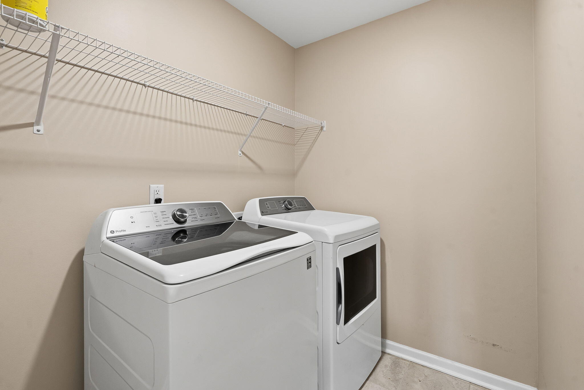 215 Squire Pope Road Summerville, SC 29486 - Photo 46 of 76 Laundry Room