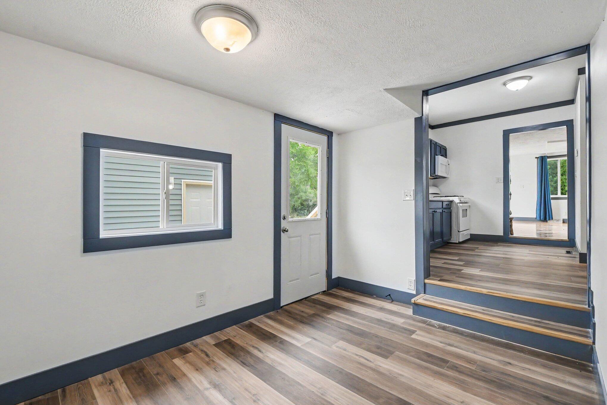 920 Jay Street Belding, MI 48809 - Photo 4 of 22 015_file_7807