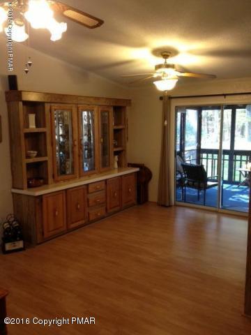 3113 Bear Road Bushkill, PA 18324 - Photo 14 of 38 an empty room with window