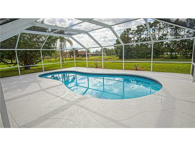 2182 Southeast Pyramid Road Port St. Lucie, FL 34952 - Photo 4 of 20 Gallery Image 4