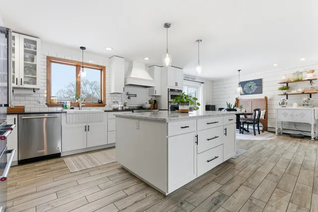 $689,000 | 332 Stetson Road, Lewiston, ME 04240