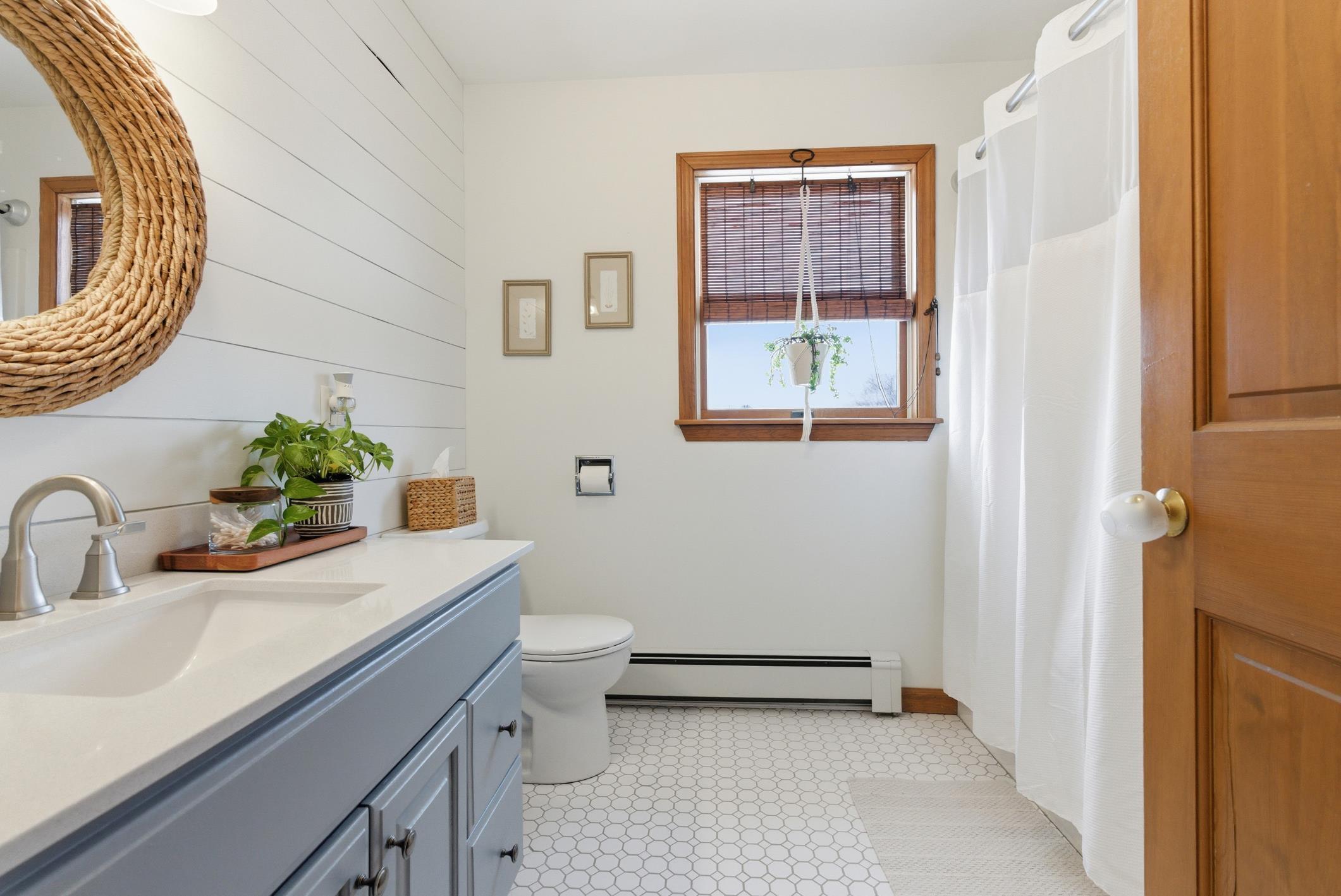 332 Stetson Road Lewiston, ME 04240 - Photo 44 of 82 Second Floor Full Bath a