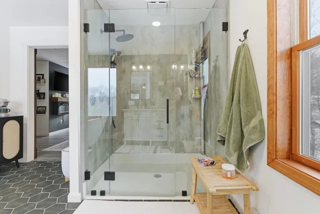 $689,000 | 332 Stetson Road, Lewiston, ME 04240