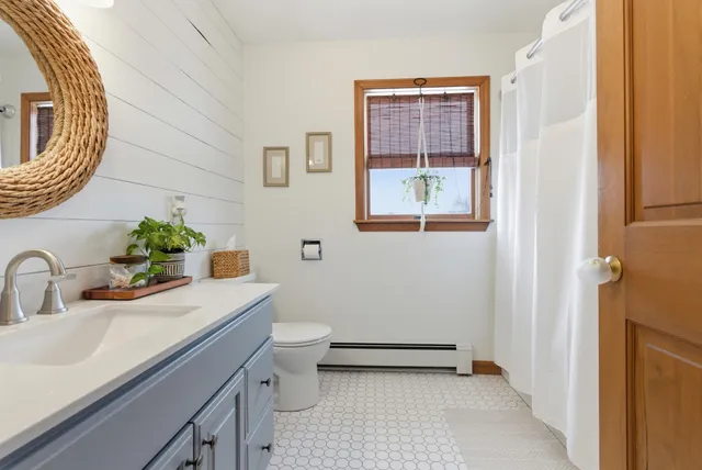 $689,000 | 332 Stetson Road, Lewiston, ME 04240