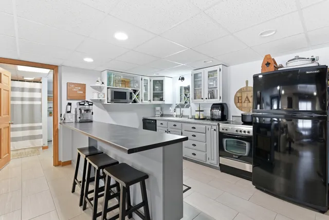 $689,000 | 332 Stetson Road, Lewiston, ME 04240