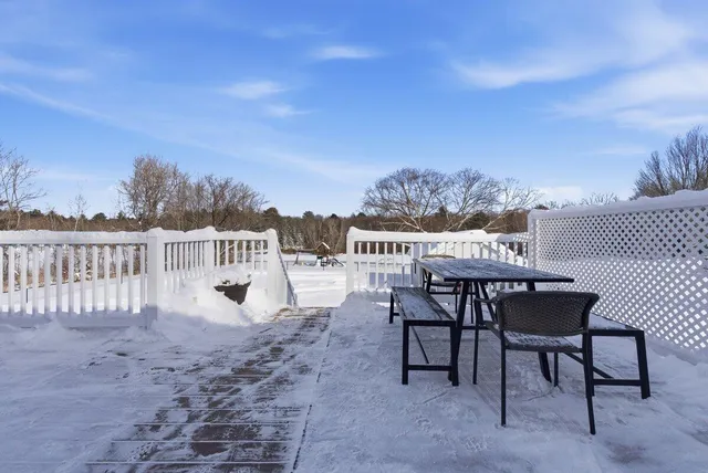 $689,000 | 332 Stetson Road, Lewiston, ME 04240